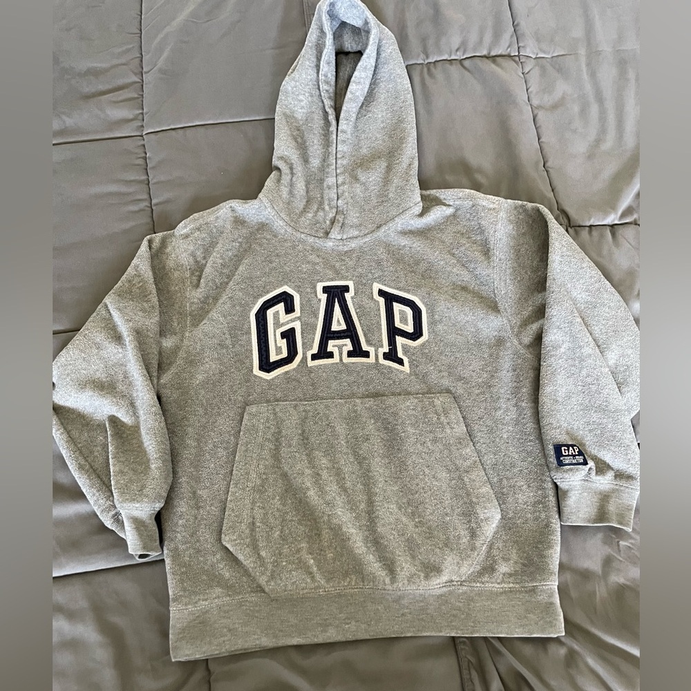 Boys GAP Heather Gray Pullover Hoodie size M